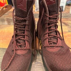Size 8 Jordan Event Waterproof women’s  boots in a purplish maroon color